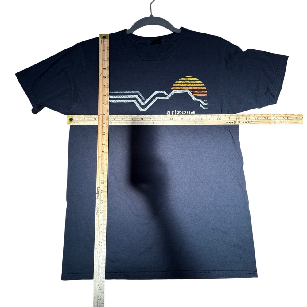 Graphic T-Shirt Mens Medium Blue Arizona Retro Gorpcore Souvenir Desert Travel - Picture 3 of 5